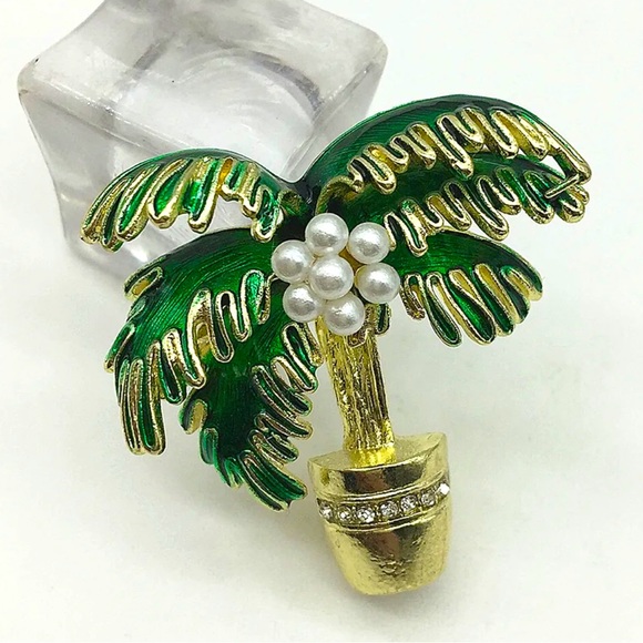 Enamel, Faux Pearl, & Crystal Coconut Palm Brooch - Picture 2 of 3